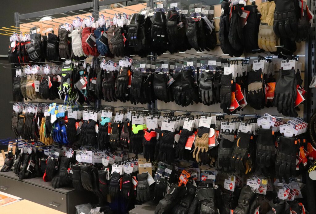 Les gants dans la concession Codony